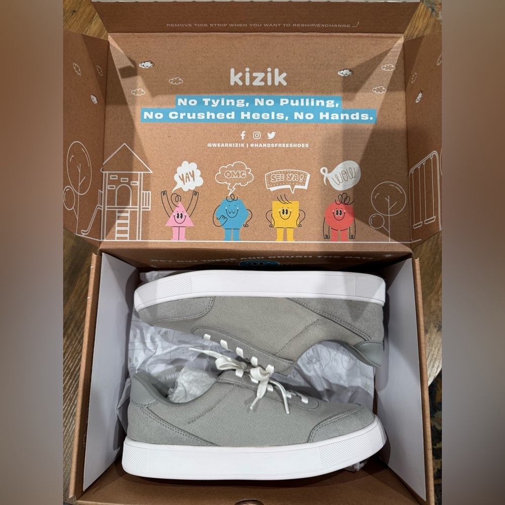 NWT Kizik Kids “Prague” Gray Shoes - Size 4Y - new in box!